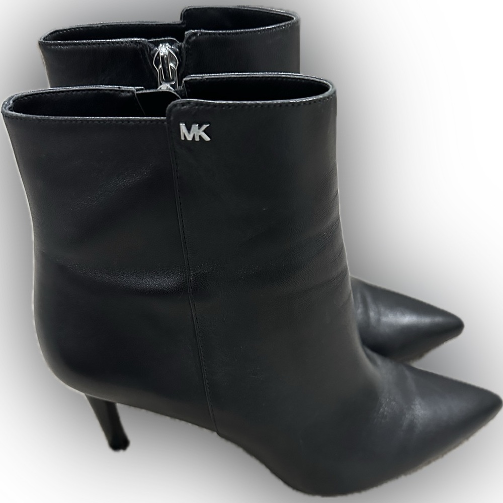 NWT Michael Kors Black Ankle Boots, Sz 9